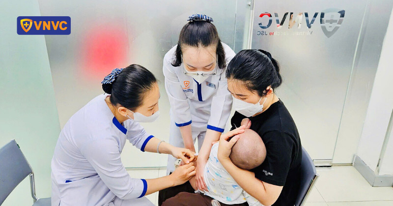 tiêm phòng cúm cho trẻ từ 6 tháng tuổi