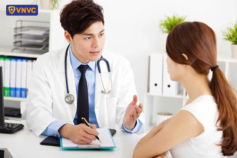 trao đổi với bác sĩ về kết quả