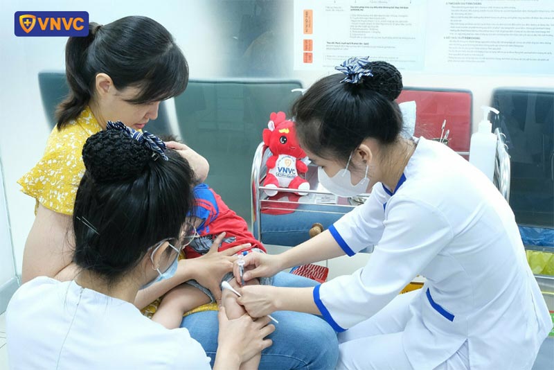 vắc xin phòng não mô cầu ac