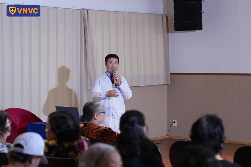 bác sĩ phạm đình đông trình bày