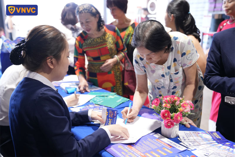 hình ảnh lớp tư vấn sức khỏe người lớn số 4 02