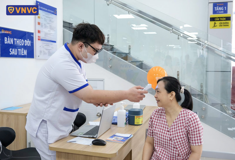 khai trương vnvc tân thuận