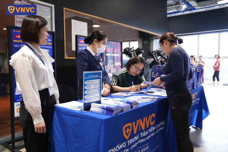 lớp tư vấn sức khỏe cho người có bệnh nền