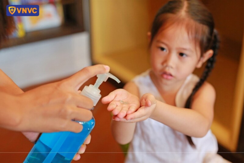 thường xuyên rửa tay sạch sẽ