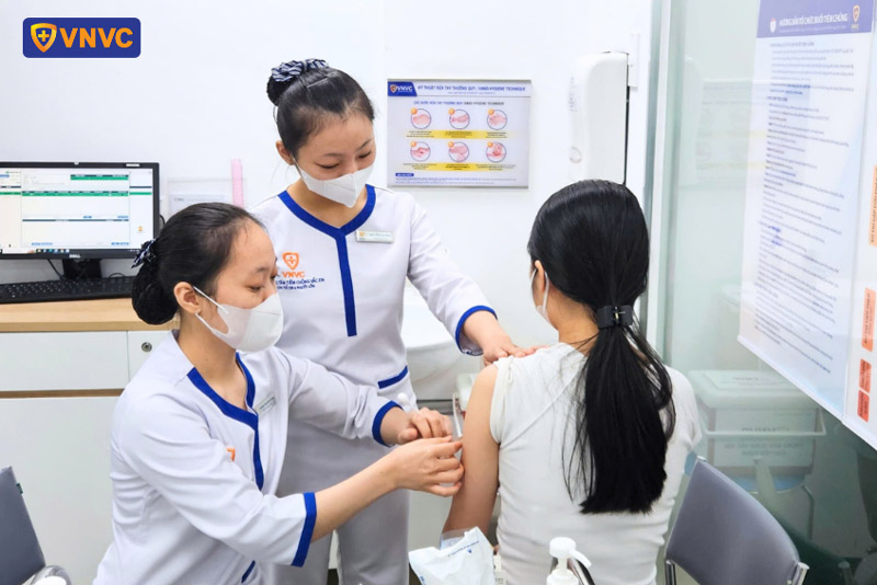 tiêm phòng sốt xuất huyết tại vnvc