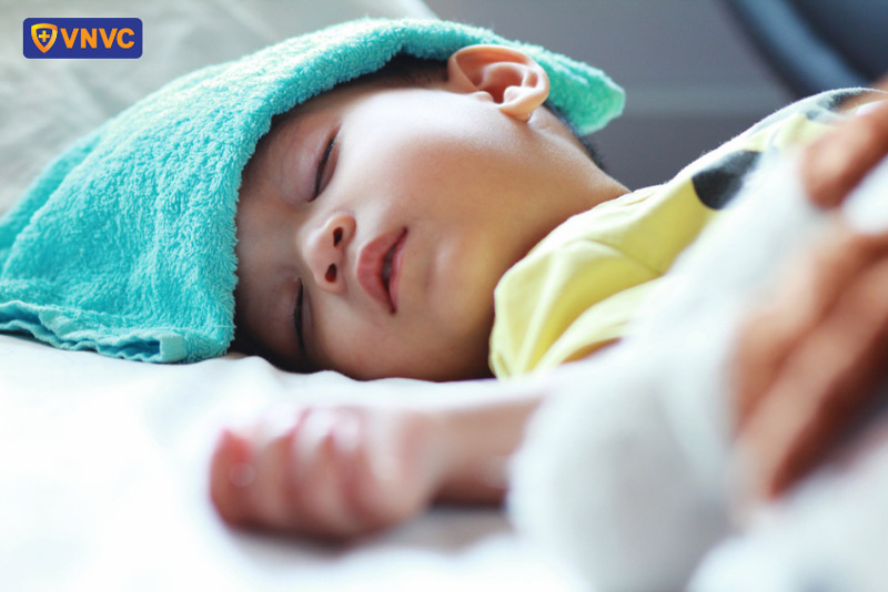 trẻ mắc bệnh sốt xuất huyết