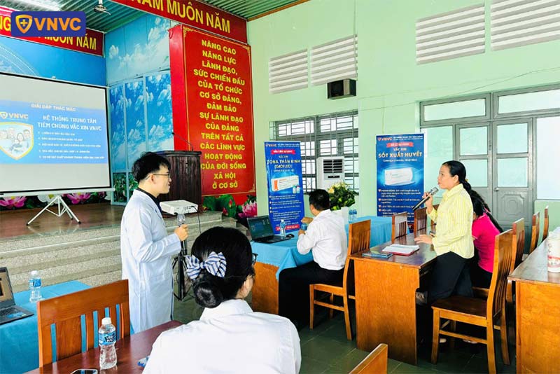 hình ảnh tư vấn kiến thức bệnh truyền nhiễm tại vnvc hóc môn 01