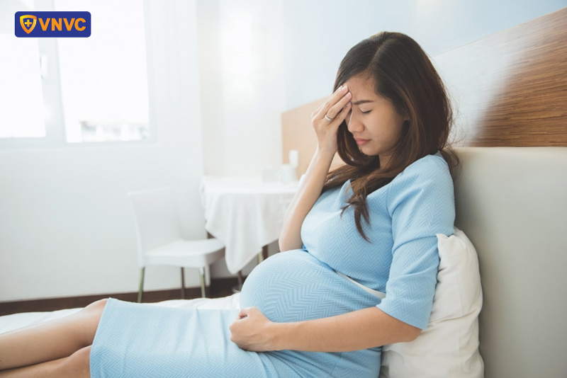 sốt xuất huyết có lây từ người sang người không