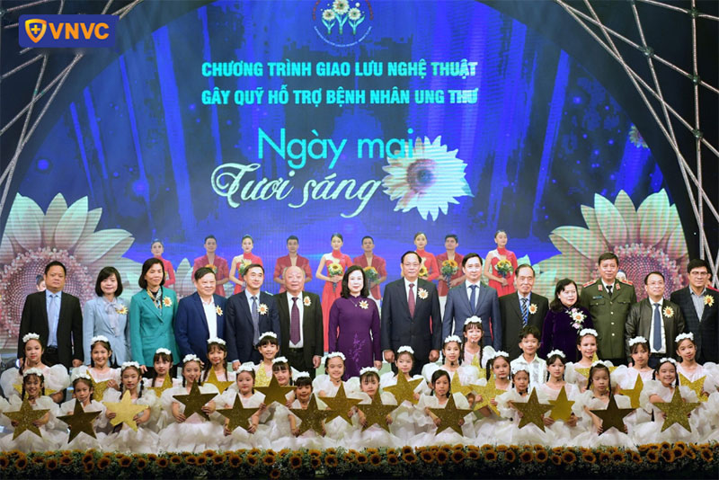 vnvc supports vietnam childrens cancer fund annually 02