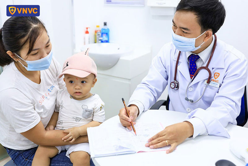 bác sĩ vnvc bình tân thăm khám sàng lọc
