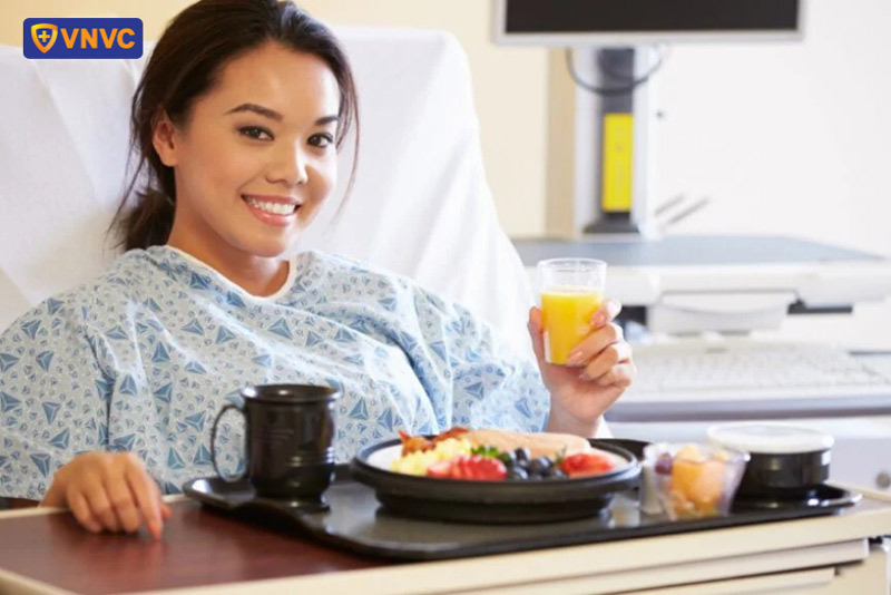 bổ sung dinh dưỡng cho bệnh nhân sốt xuất huyết