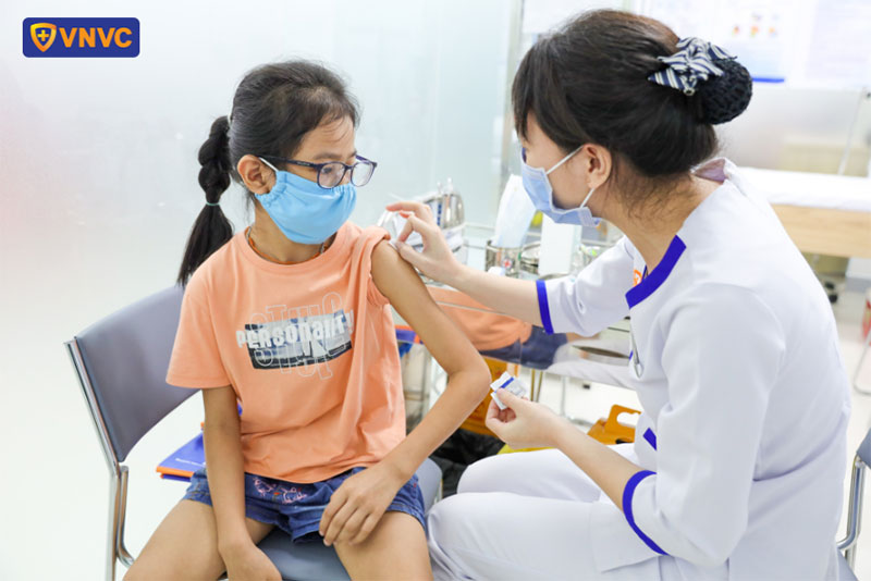 điều dưỡng viên tại vnvc dĩ an chuyên nghiệp