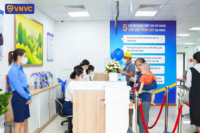 khu vực lễ tân tư vấn tại vnvc cổ nhuế