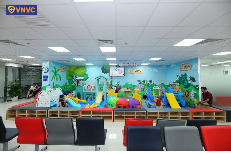 khu vực vui chơi cho trẻ tại vnvc mỹ đình