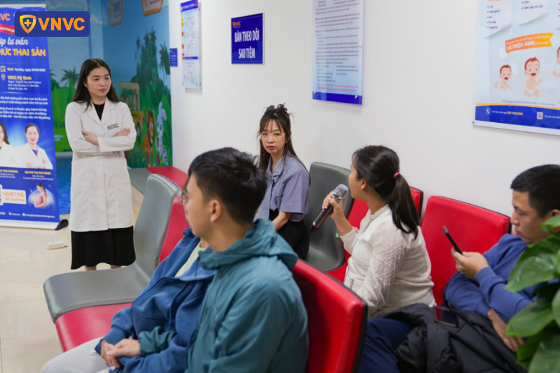 lớp tư vấn sức khỏe thai sản 47