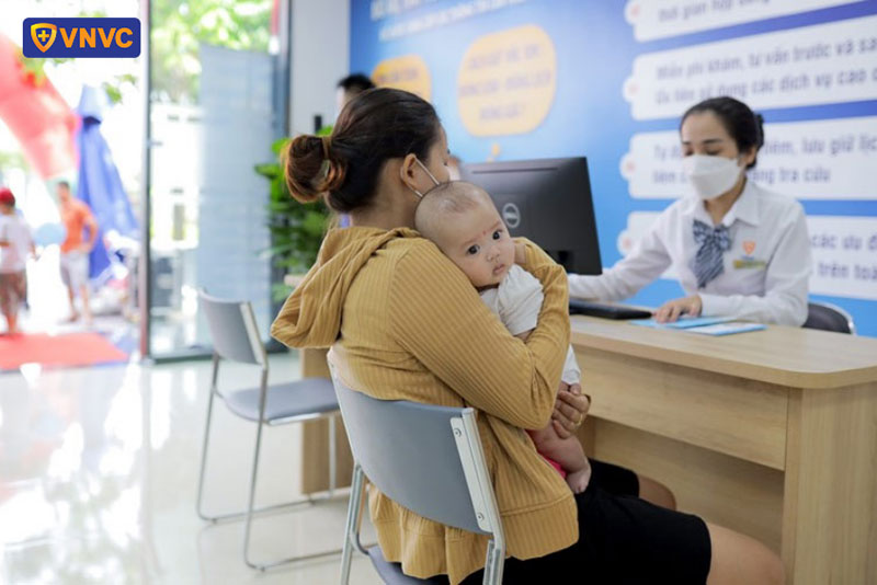 nhân viên vnvc tư vấn nhiệt tình