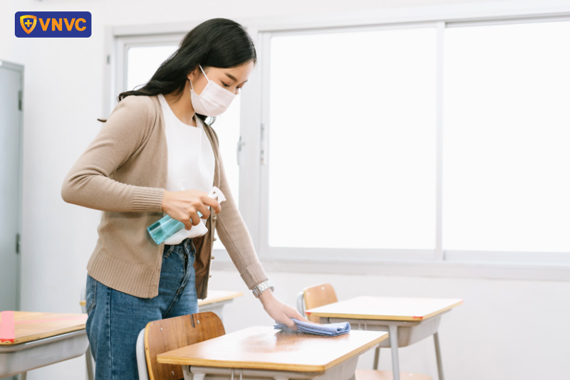 phòng ngừa lây lan tay chân miệng