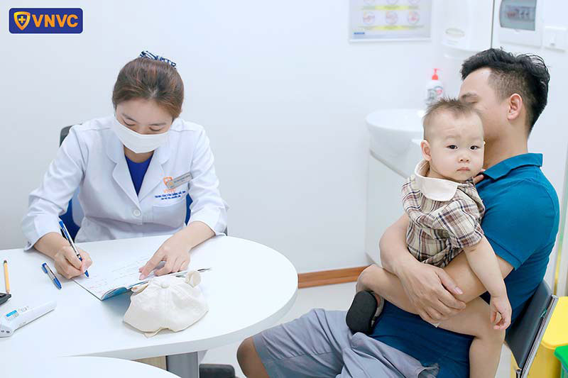 quy trình khám sàng lọc trước tiêm tại vnvc