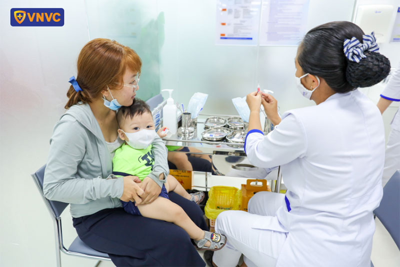 quy trình tiêm tại vnvc dĩ an an toàn và khép kín
