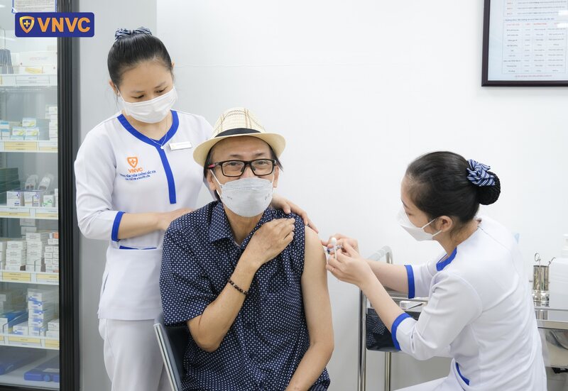 tiêm vắc xin cúm đúng lịch