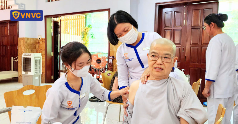 vnvc miễn phí tiêm vắc xin
