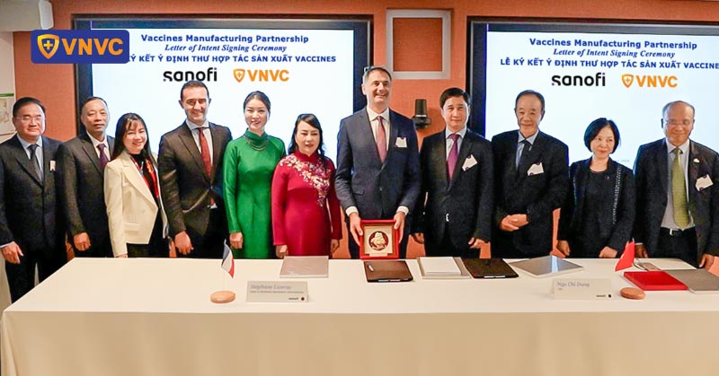 vnvc was honored as the leading pharmaceutical company in vietnam thumb