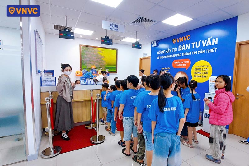 học sinh trường anh ngữ tham quan vnvc quy nhơn 05