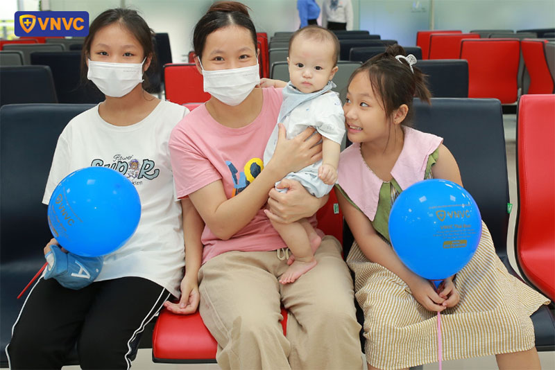 khách hàng tại vnvc bến lức