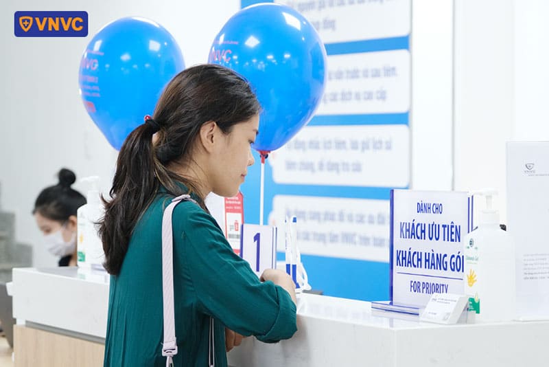 khách hàng tại vnvc nguyễn duy trinh 2