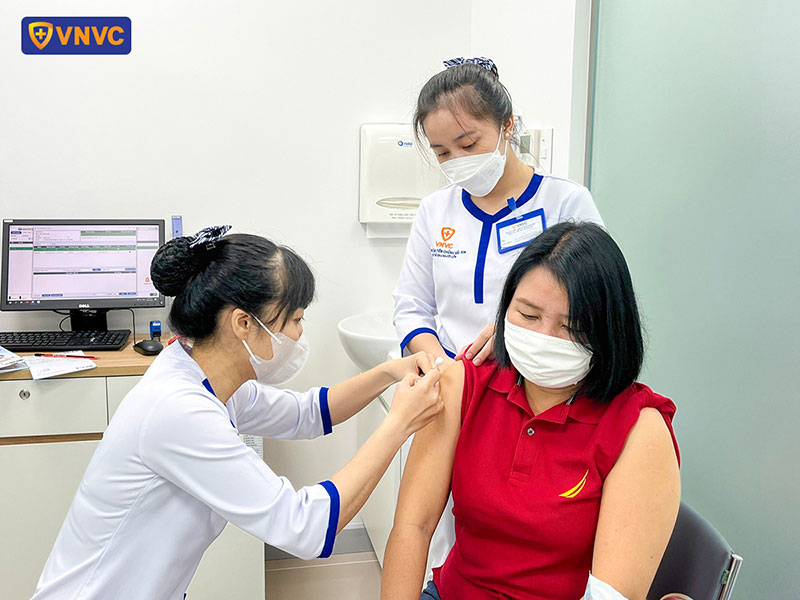 quy trình tiêm chủng tại vnvc thạnh lộc an toàn