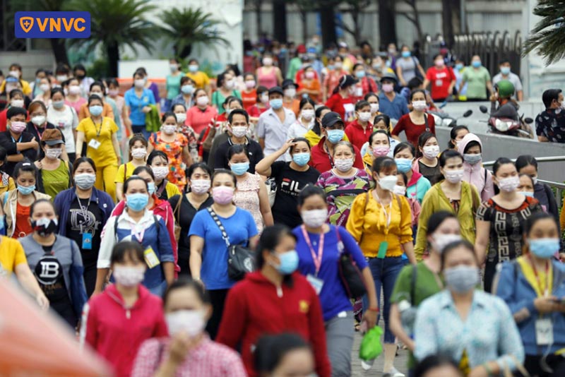 tập trung đông người