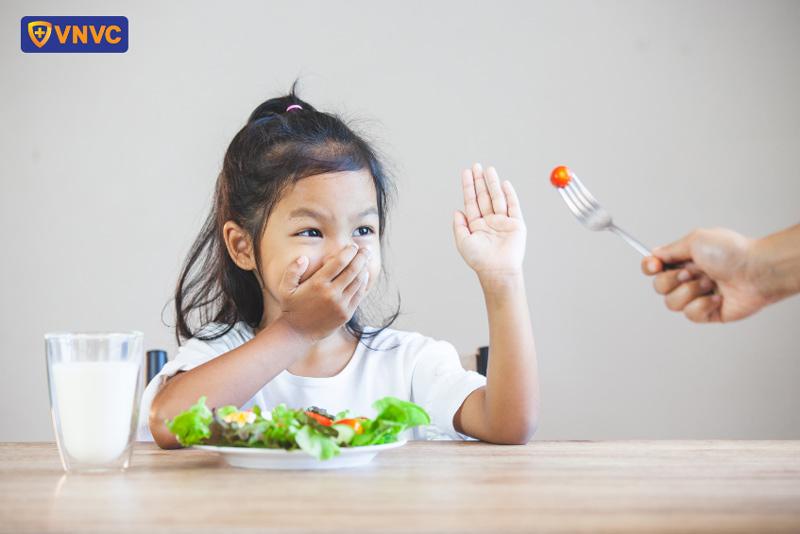 tay chân miệng sốt đi sốt lại do hệ miễn dịch yếu