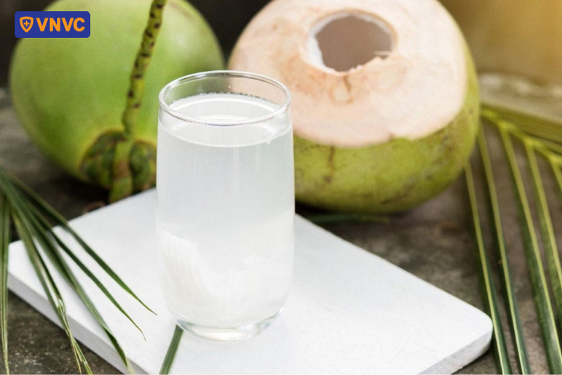 nước dừa bổ sung nước hiệu quả cho cơ thể