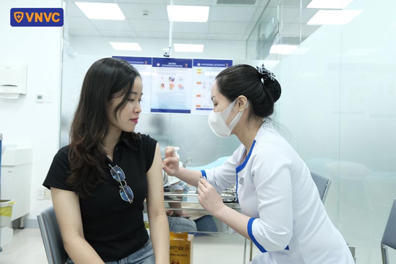 tiêm phòng hpv cho nữ giới