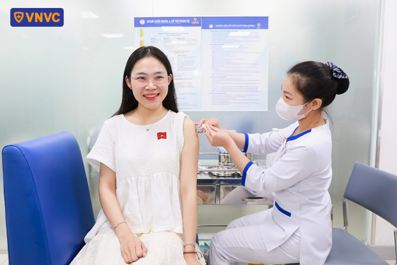 tiêm phòng phế cầu trước khi mang thai