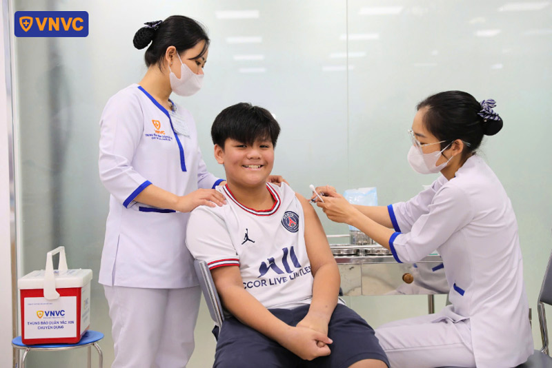 tiêm vắc xin là phương pháp phòng dại hiệu quả