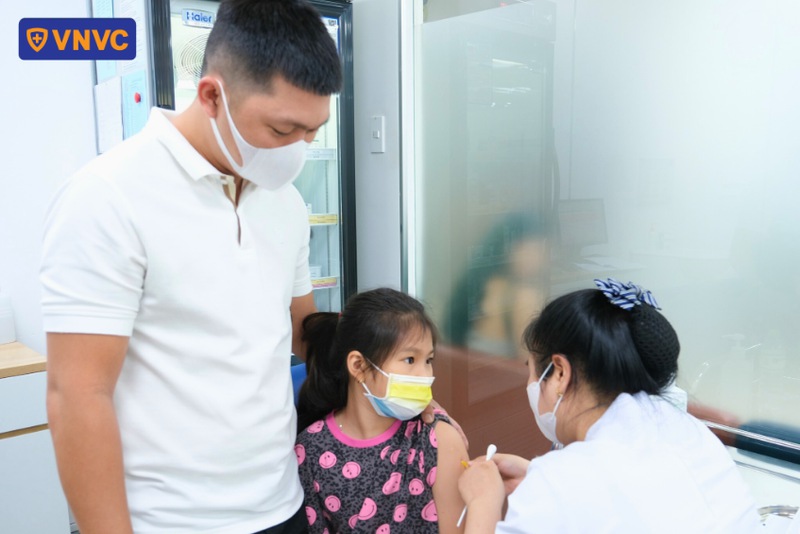 tiêm vắc xin phế cầu cho trẻ trên 5 tuổi