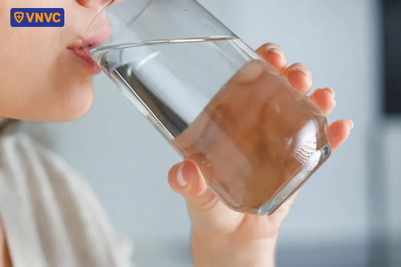 tiêu chảy nên uống gì