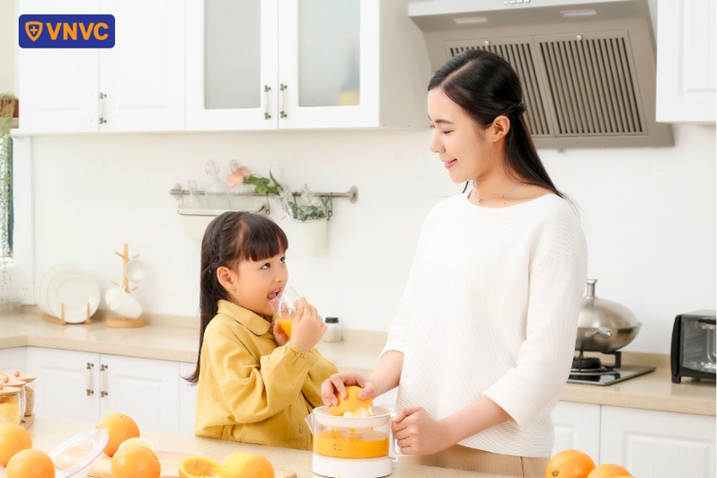 ăn trái cây phù hợp với sở thích của trẻ