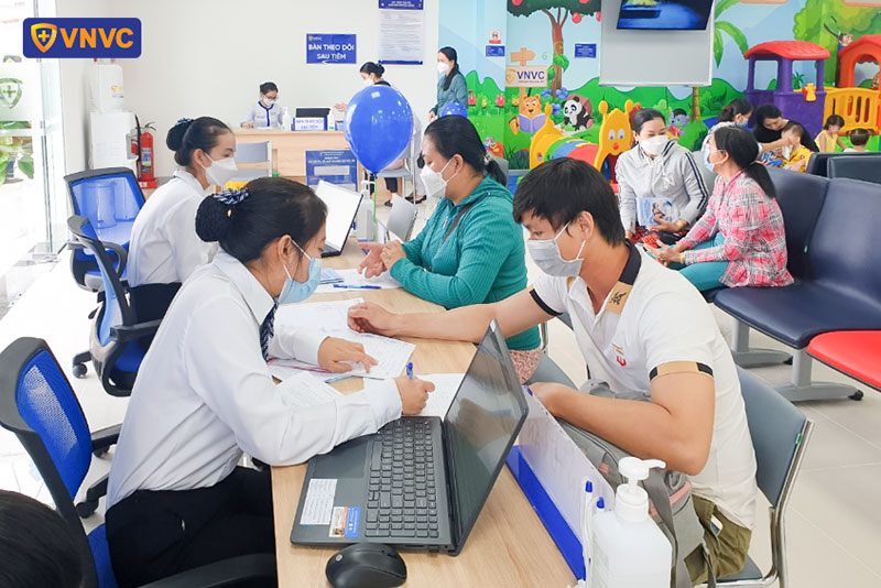 bàn tư vấn tại vnvc cai lậy