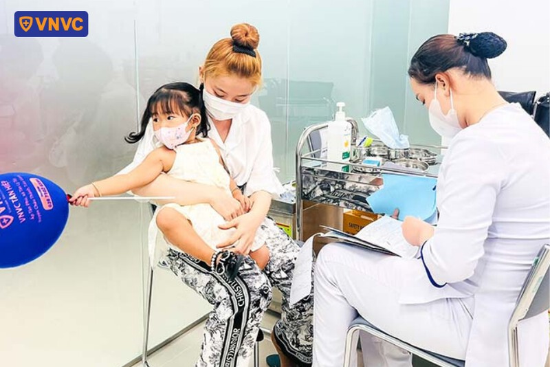 điều dưỡng kiểm tra thông tin