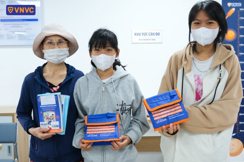 hình ảnh ngày khai trương vnvc tỉnh lộ 10 05