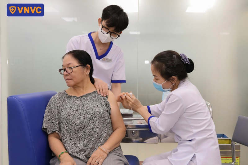 tiêm vắc xin phòng dại tại vnvc