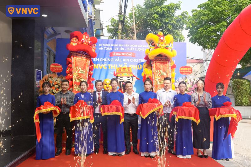 vnvc thị xã phú thọ chính thức khai trương