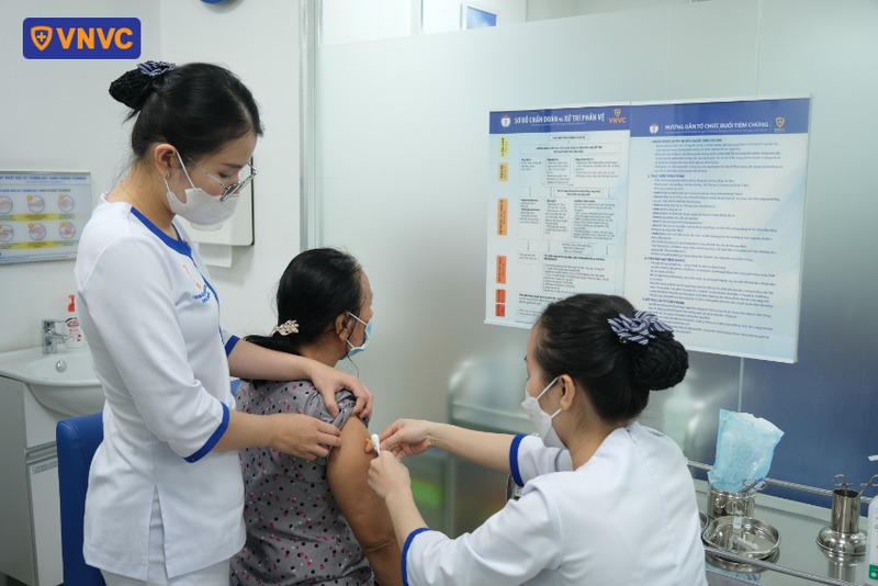 tiêm chủng tại vnvc hà đông