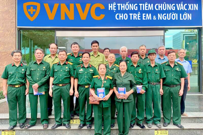 tiêm phòng cho các cựu chiến binh