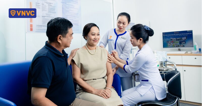 các loại vắc xin cho người lớn