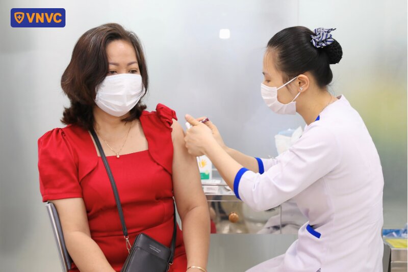 tiêm ngừa cho phụ nữ