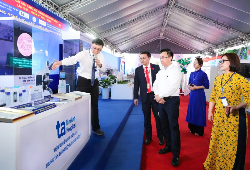 giới thiệu công nghệ y khoa tiên phong