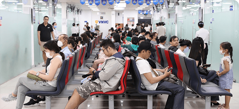 khách hàng tại vnvc